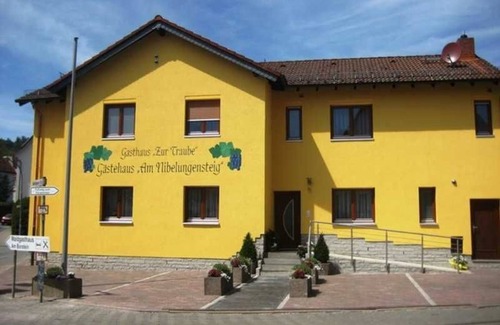 Lautertal Cottage | Apartment 31 - Guesthouses Am Nibelungensteig