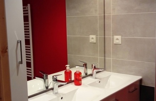 Mijoux Apartment | APARTMENT 6/8 PERSONS on lelex station (Monts Jura)