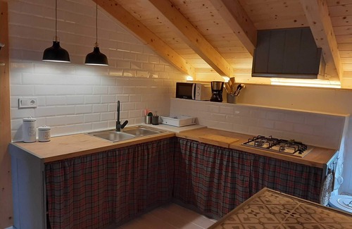 Trucios-Turtzioz Apartment | APARTMENT, 6 guests in ARMAÑÓN NATURAL PARK.