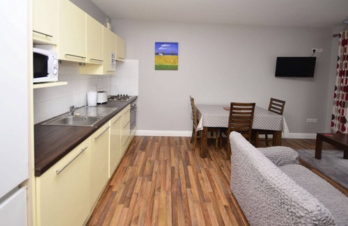 Letterfrack Cottage | Apartment 711 - Letterfrack - sleeps 4 guests in 3 bedrooms