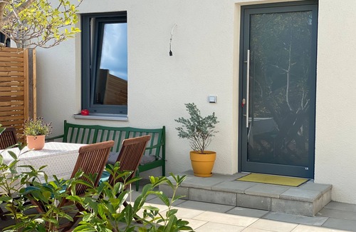 Moessingen Apartment | Apartment 'Albnest' with Private Terrace and Wi-Fi