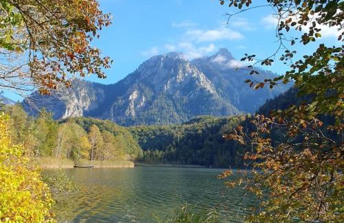Berghof Apartment | Apartment Alpenblick 8, Halblech im Allgäu, Bergblick pur - NEUERÖFFNUNG!