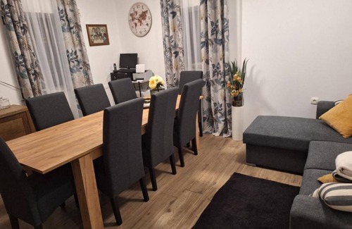 Vrlika House | Apartment and Room Mare Vrlika - Double Bedroom with Terrace and External Kitchenette