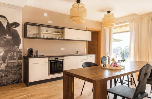 Neukirch Apartment | Apartment "Anneliese" with Terrace, Garden & Wi-Fi