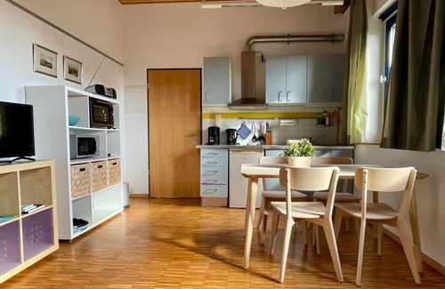 Schmorsdorf Apartment | Apartment "Antonie", Bedsitter - Alte Scheune Rietzschelhof