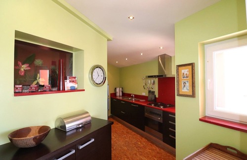 Lagos City Center Apartment | Apartment 'Apartamento Vista Marina' with Sea View, Private Terrace and Wi-Fi