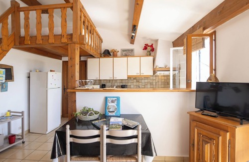 Orgnac-l'Aven Apartment | Apartment 'Bellevue De La Maréchale' with Private Pool and Wi-Fi
