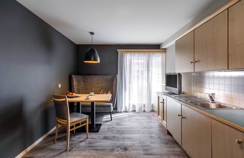 Burgusio Apartment | Apartment 'Bergfreund' with Mountain View, Shared Terrace and Wi-Fi