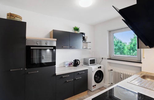 Bruchkoebel Apartment | Apartment 'Bruchköbel 4 Auch Für Monteure' with Balcony and Wi-Fi