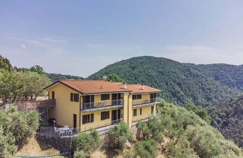 Stabbiano Apartment | Apartment Ca` del Lovi-1 by Interhome