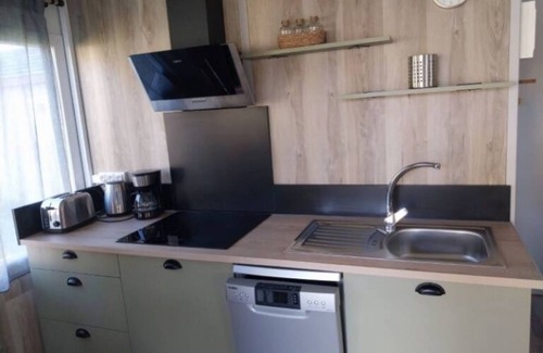 Pleumeur-Bodou Apartment | Apartment 'Chalet Premium 2' with Private Terrace and Shared Garden