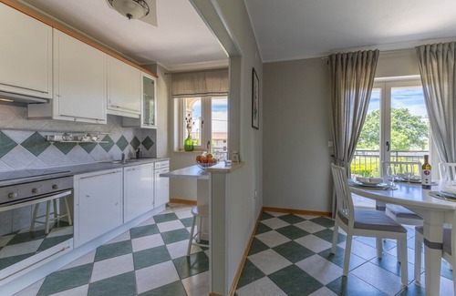 Susnjici Apartment | Apartment Chiara with Balcony