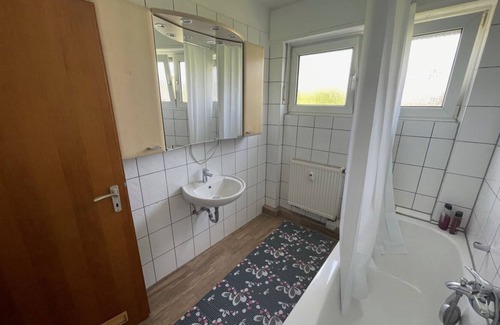 Porz Apartment | Apartment Cologne Porz K109, 80sqm, 2 bedrooms, 1 living/bedroom, max. 5 persons