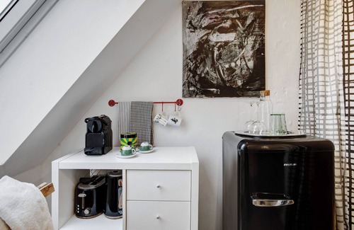 Groß Wokern Apartment | Apartment "Corbusier" with Private Garden & Wi-Fi