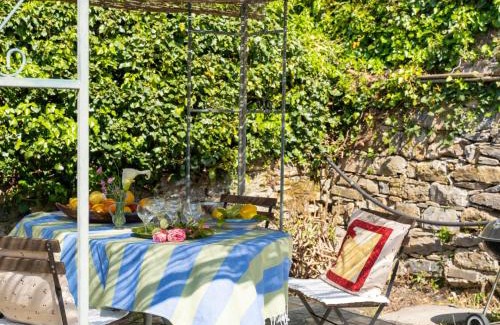 Prela Apartment | Apartment Costanza & Valeria - PRE133 by Interhome