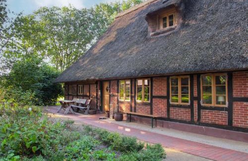 Sandbostel Apartment | Apartment Dat Litsche Hus-1 by Interhome