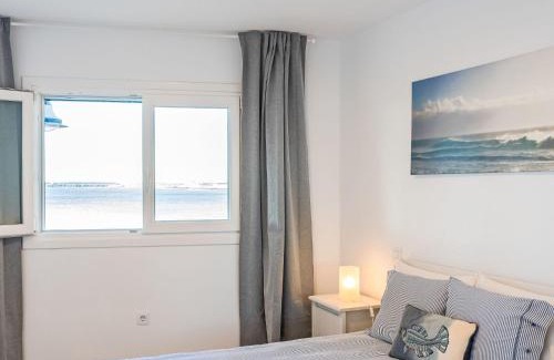 Playa de Arinaga Apartment | Apartment Daura by Interhome