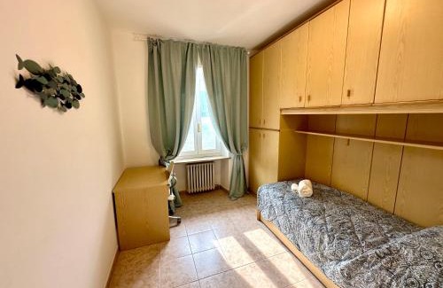 Magugnago Apartment | Apartment Di Lago Family by GardaDoma