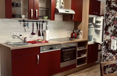 Sababurg Apartment | Apartment 'Dornröschenstube' with Shared Garden, Balcony and Wi-Fi