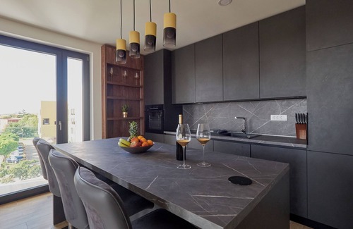 Katoro Apartment | Apartment Emvita - Charming 2-bedroom apartment with sea view