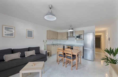 Puerto Naos Apartment | Apartment 'Costa Azul' with Sea View, Private Terrace and Wi-Fi