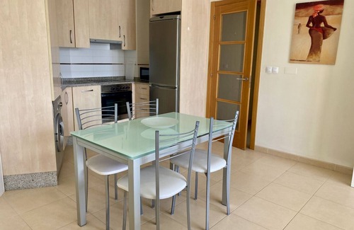 Porto de Espasante Apartment | Apartment with ocean views and community pool, just a 3 min walk to the beach!