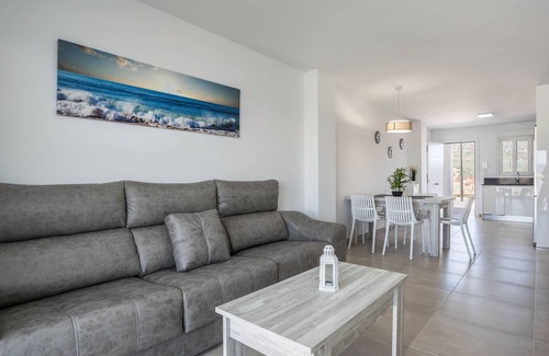 Atlanterra Apartment | Apartment 'Apartamento Poniente' with Sea View, Wi-Fi and Air Conditioning