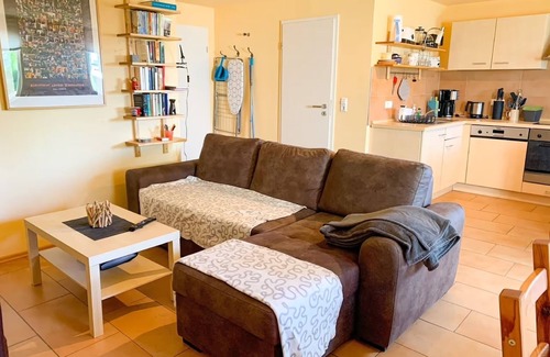 Gleisweiler Apartment | Apartment 'Ferienwohnung Wadle' with Terrace