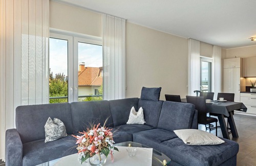 Hochelheim Apartment | Apartment 'Ferienwohnung Lahnurlaub' with Shared Terrace, Shared Garden and Wi-Fi