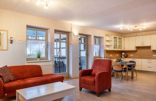 Netze Apartment | Apartment 'Ferienwohnung Hof Schäfer' with Balcony and Wi-Fi