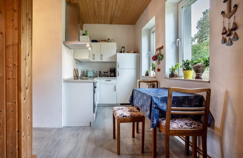 Krebsow Apartment | Apartment 'Ferienwohnung Wilhelm' with Private Terrace