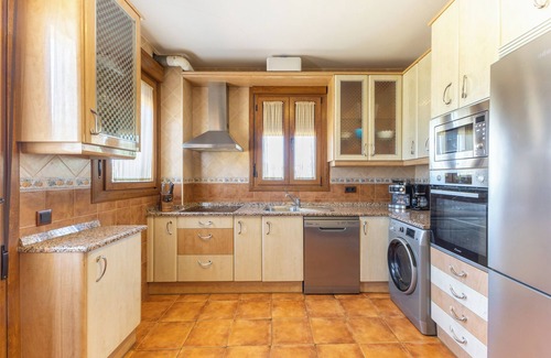 Ituero y Lama House | Apartment 'Finca El Olivo' with Mountain View, Wi-Fi and Air Conditioning