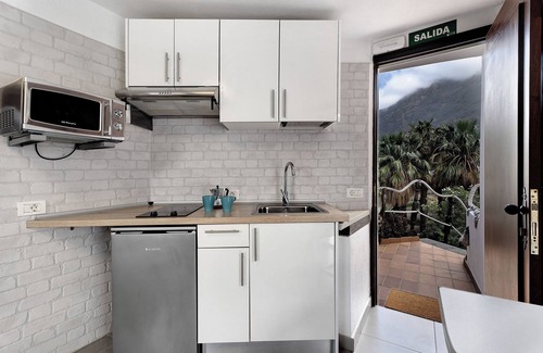 Las Puntas Apartment | Apartment 'Finca Wapa - Studio 1' with Sea View, Wi-Fi and Air Conditioning