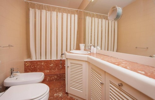 Lanhelas Apartment | Apartment for 6 guests - View of sea and river- 200 m from the