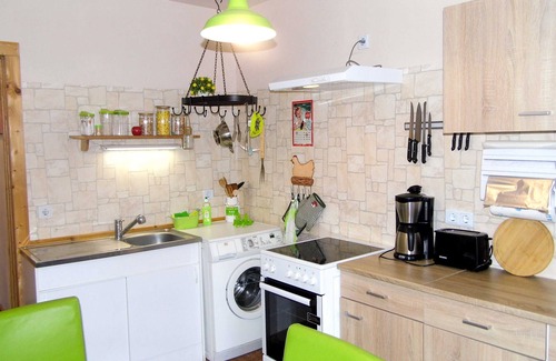 Barnin Apartment | Apartment Glowworm - Apartment