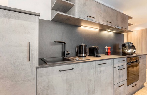 Grossarl Apartment | Apartment "Grauzone Grossarl Nr. 5 Mountain" with Mountain View, Private Terrace and Wi-Fi