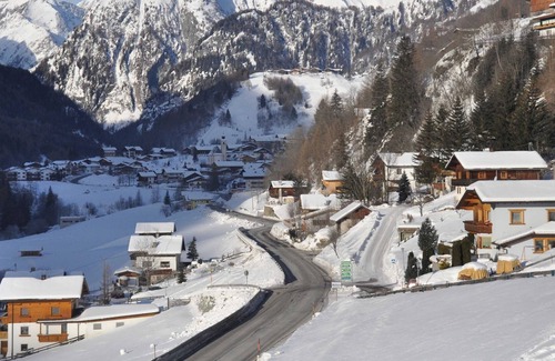 Pragraten Apartment | Apartment Grossglockner - holiday home gentian