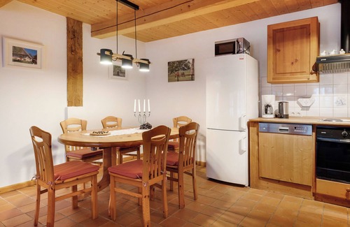 Hillgroven Apartment | Apartment 'Haus Mühlenhof 5' with Shared Garden and Wi-Fi