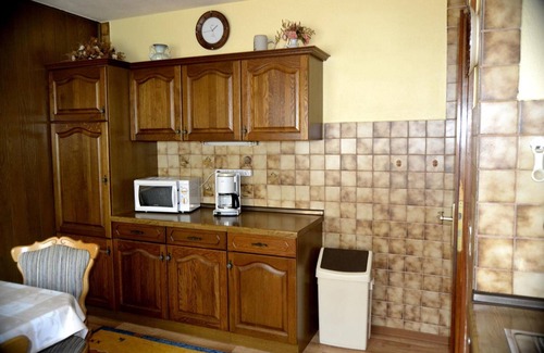 Wildensee Apartment | Apartment 'Haus Moser - Fewo 1' with Valley View, Shared Terrace and Wi-Fi