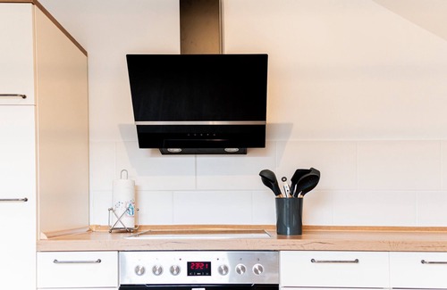 Vienenburg Apartment | Apartment 'Hof Niehus' with Mountain View, Private Terrace and Wi-Fi