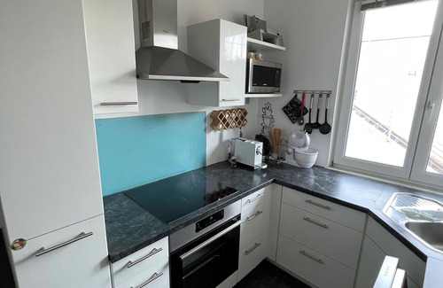 Hinterhainbach Apartment | Apartment in Mauerbach near Vienna with pool