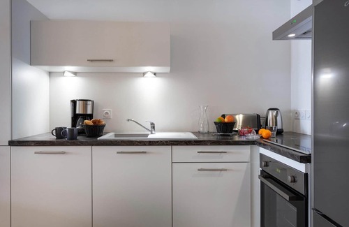 Macot-la-Plagne Apartment | Apartment in Plagne 1800 with Ski-in/Ski-out