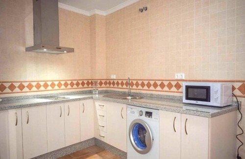 Penaflor Apartment | Apartment in Peñaflor with Charming Patio