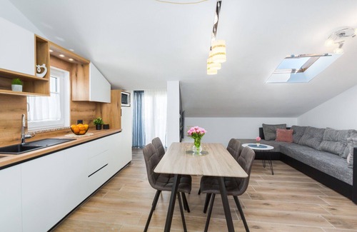 Spadici Apartment | Apartment in Poreč for 4 - only 500 m from the sea