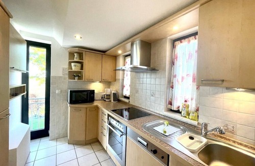 Nenndorf Apartment | Apartment in the rose garden