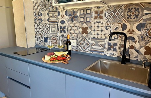 Lido Marausa Villa | Apartment in Villa, seafront, relax, garden and parking