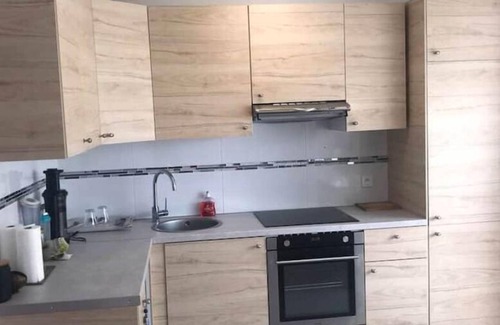 Mont-Mesly Apartment | Apartment just outside Paris