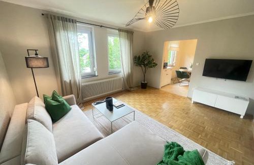 Klagenfurt am Woerthersee Apartment | APARTMENT KLAGENFURT Villa Frank No1 - with Free Parking, Air Conditioning, Smart-TV & Self Check-in