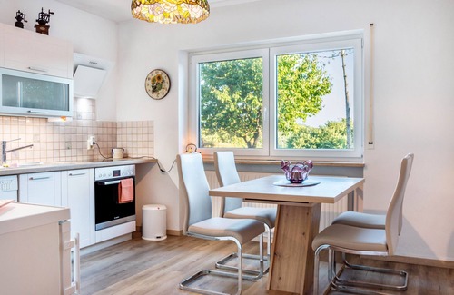 Dietenhofen Apartment | Apartment 'Lisse' with Private Terrace, Garden, and Wi-Fi