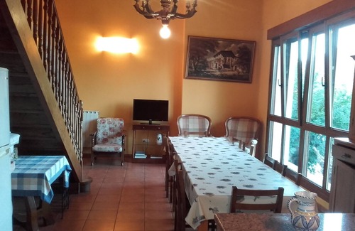 Olaskoegia Apartment | Apartment 'Lokate 5 Habitaciones' with Mountain View, Shared Terrace and Wi-Fi